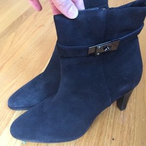 Aquatalia Ankle Booties Size 10